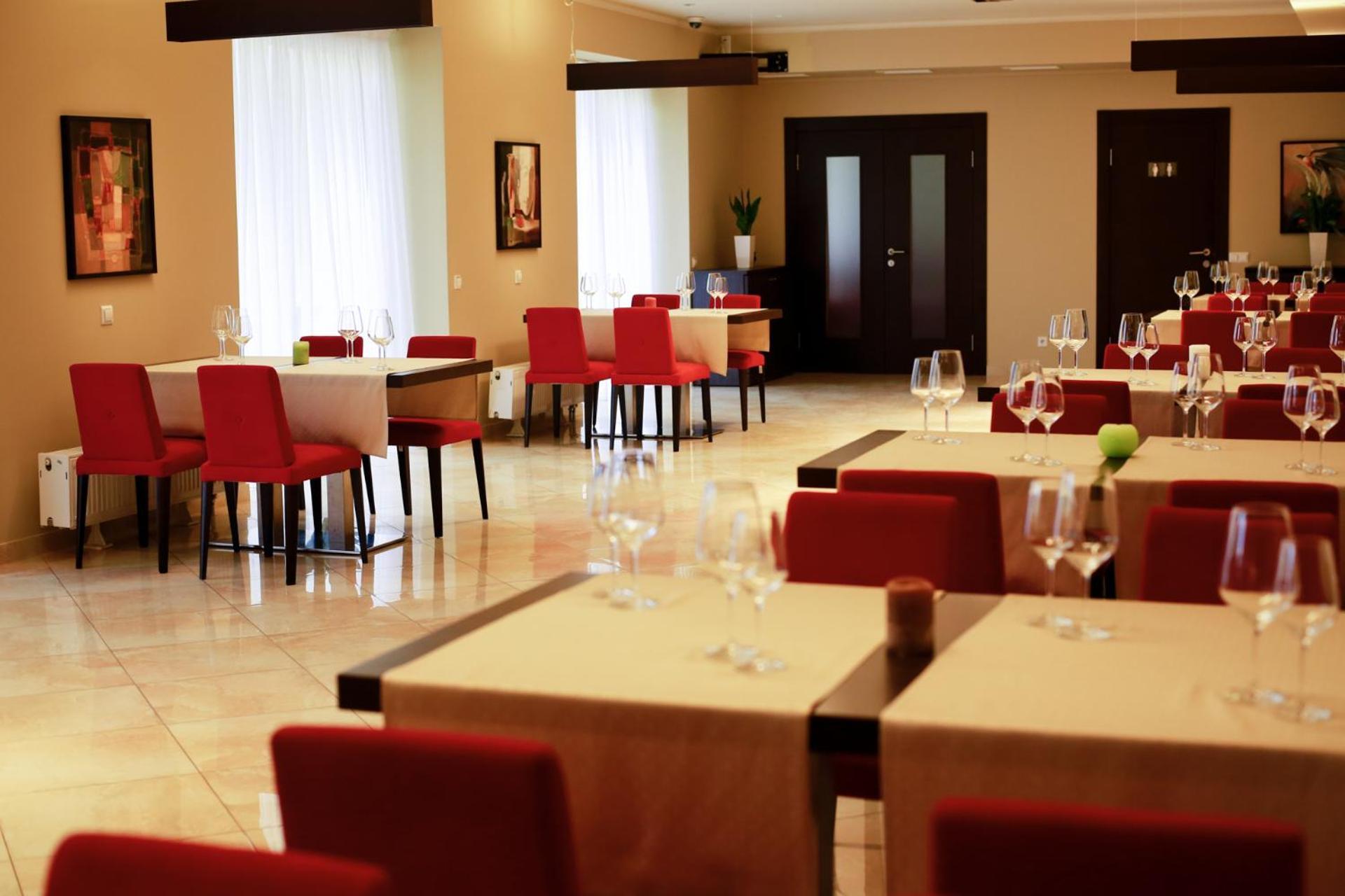 Pushcha Congress Hotel Kiev Extérieur photo
