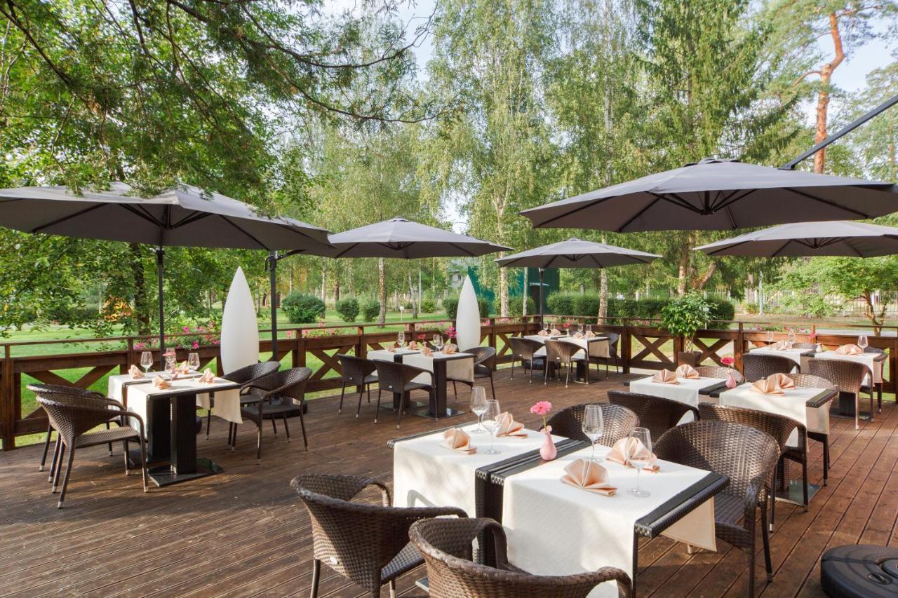 Pushcha Congress Hotel Kiev Extérieur photo