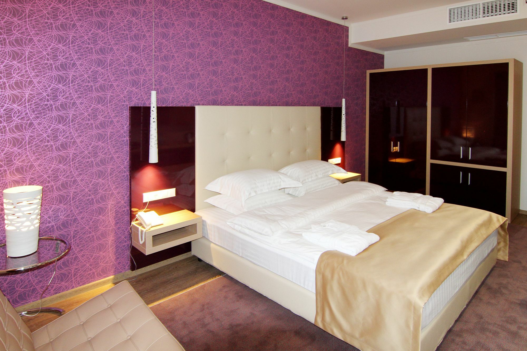 Pushcha Congress Hotel Kiev Extérieur photo